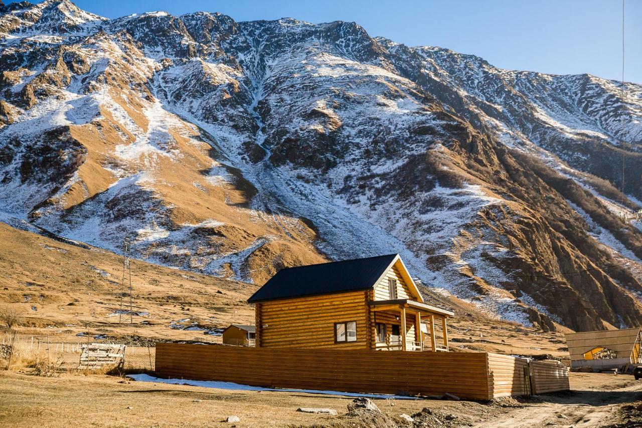 Old Hut Villa Kazbegi Exterior foto